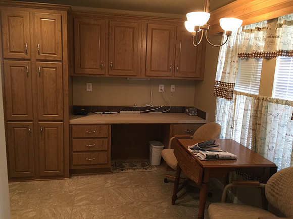 Kitchen dining area and work station