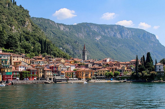 Menaggio - Near Lombardi (Lake Como)