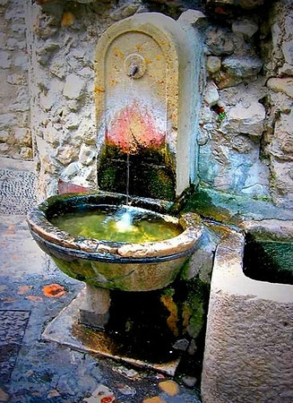 small fountain, St Paul
